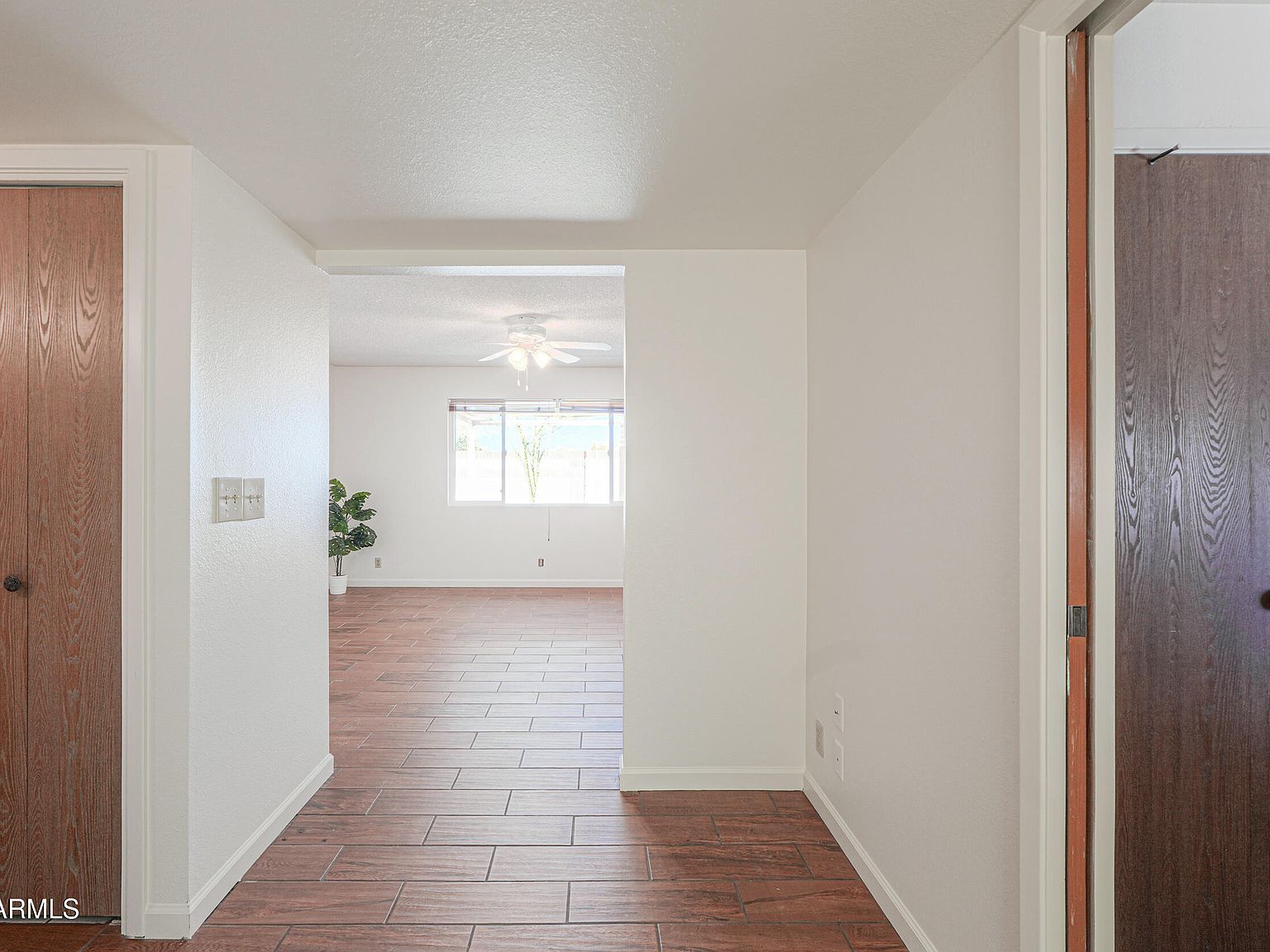 730 S Portland Mesa, AZ 85206 - Thumbnail 4