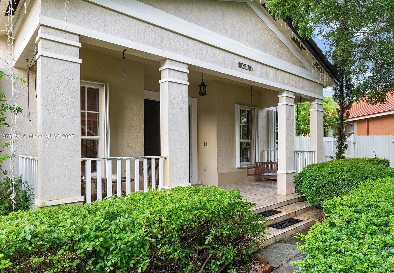 12841 SW 200th Ter Miami, FL 33177 - Thumbnail 4