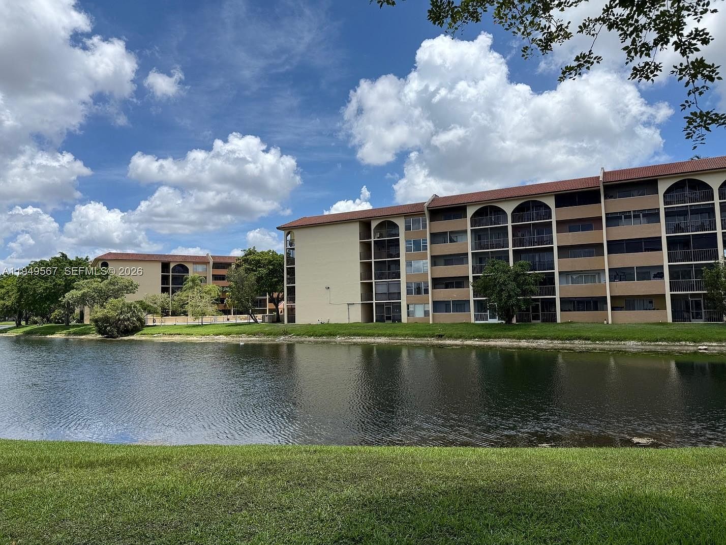 10054 Winding Lake Rd APT 103 Fort Lauderdale, FL 33351 - Thumbnail 4