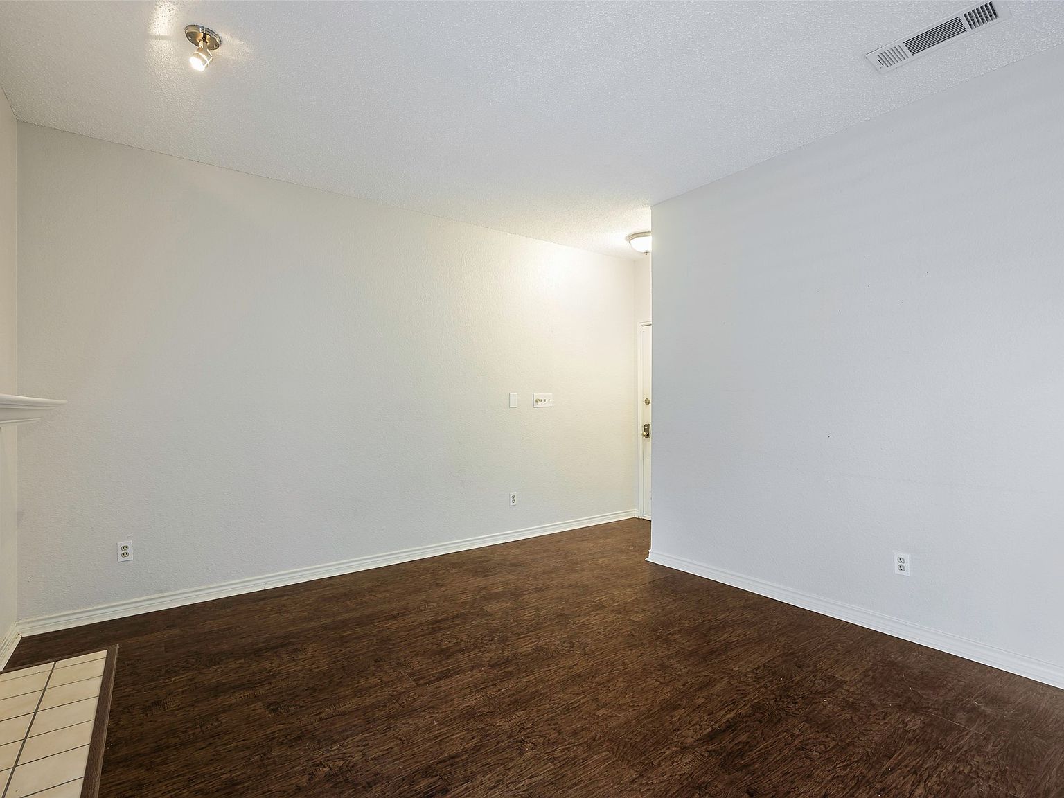 8600 Coppertowne Ln Dallas, TX 75243 - Thumbnail 4