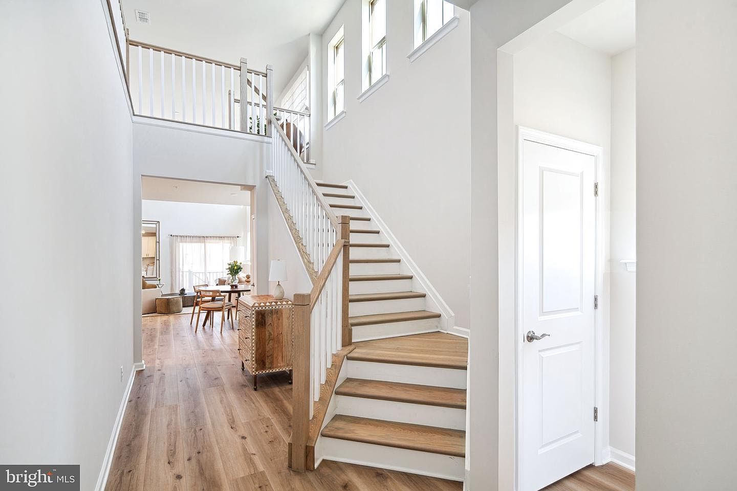 2016 Marquis Ln Jamison, PA 18929 - Thumbnail 4