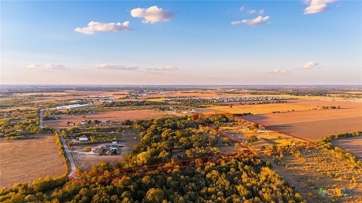 645 Old Luling Rd Lockhart, TX 78644 - Thumbnail 4