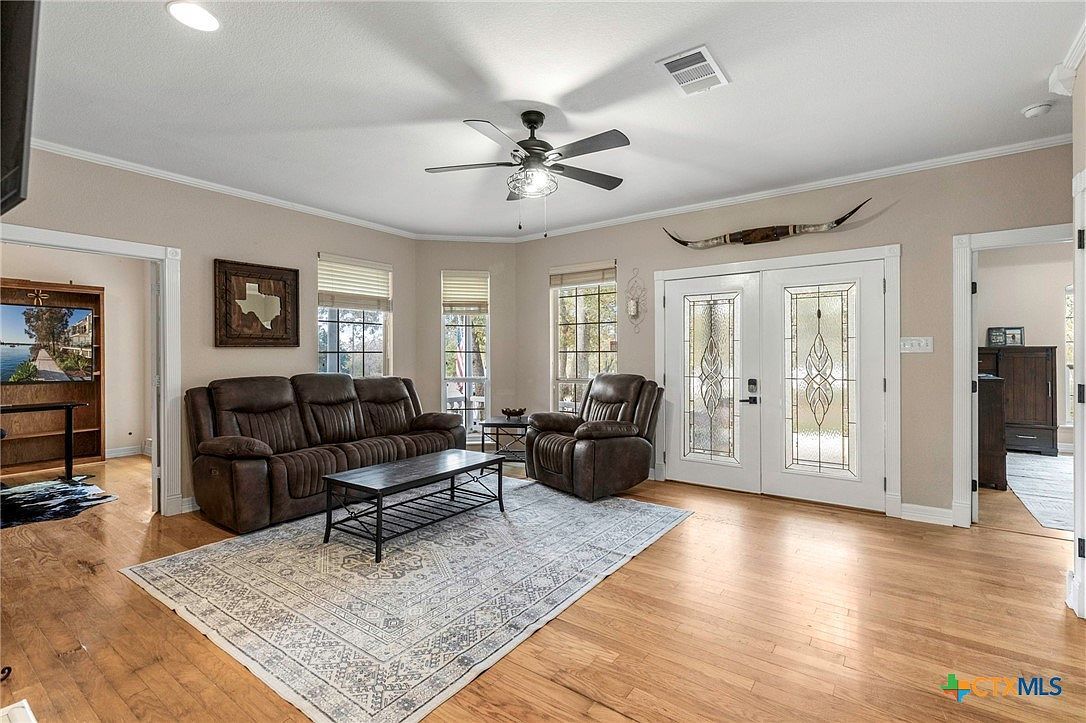 771 Hillje Rd Kingsbury, TX 78638 - Thumbnail 4