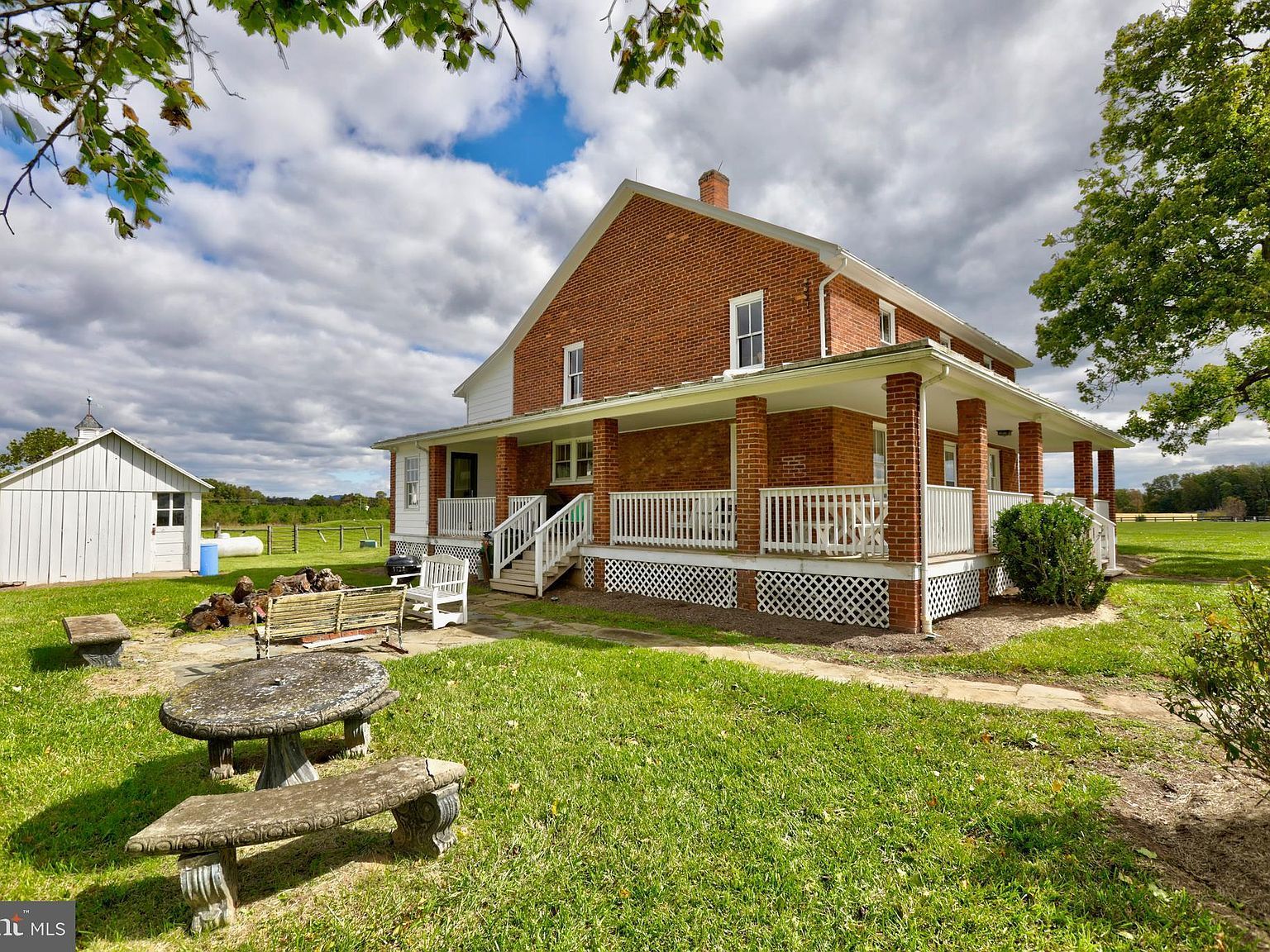 43086 Lucketts Rd Leesburg, VA 20176 - Thumbnail 4