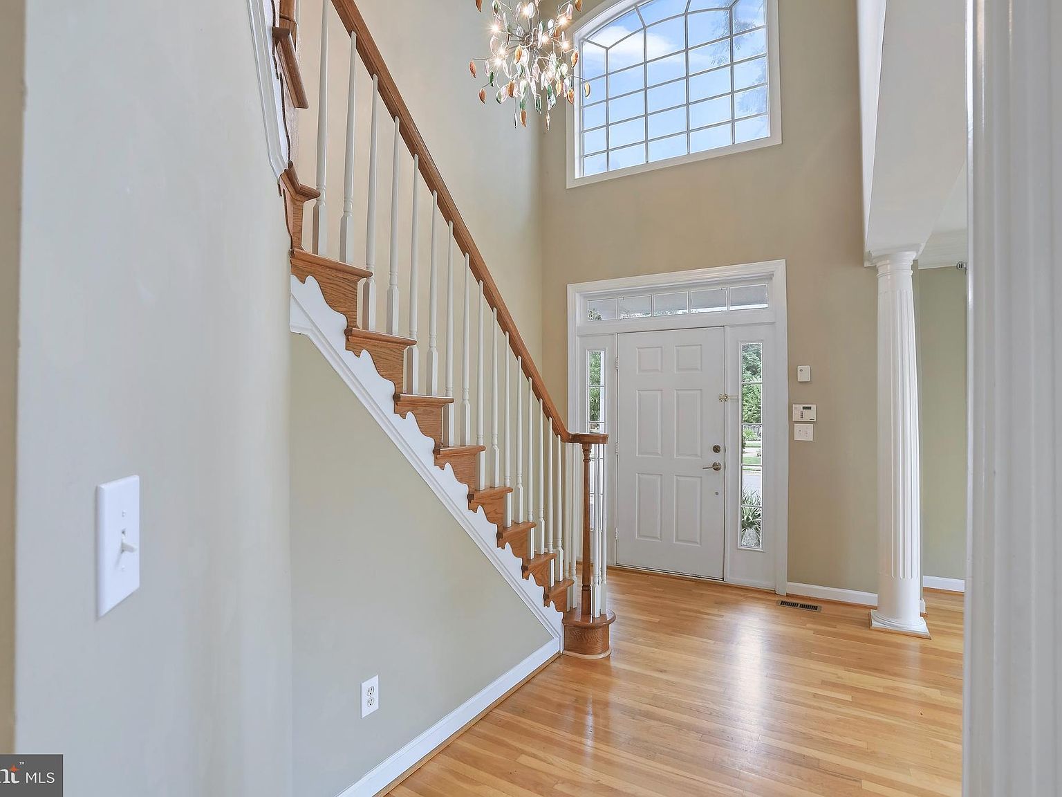 2054 Madrillon Rd Vienna, VA 22182 - Thumbnail 4