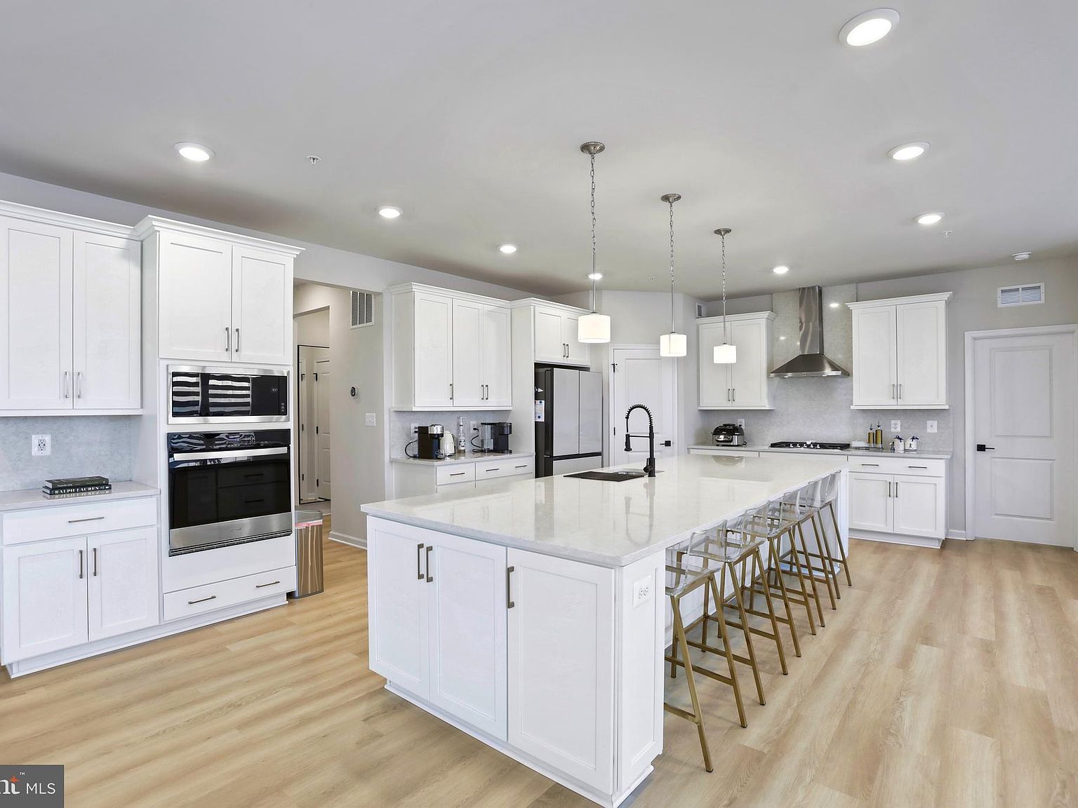 1011 Monocacy Crossing Pkwy Brunswick, MD 21716 - Thumbnail 4