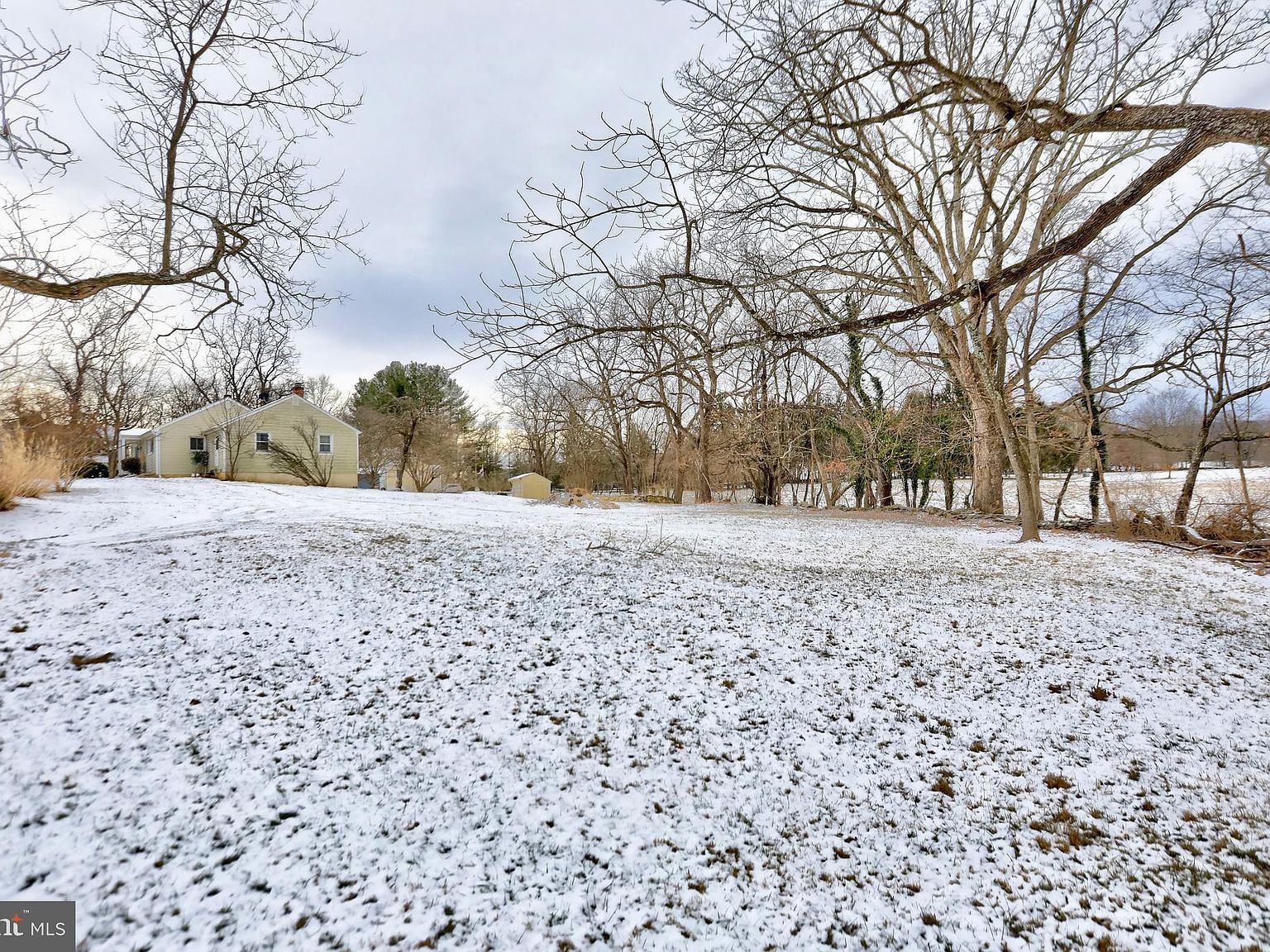 16819 Woodgrove Rd Round Hill, VA 20141 - Thumbnail 4