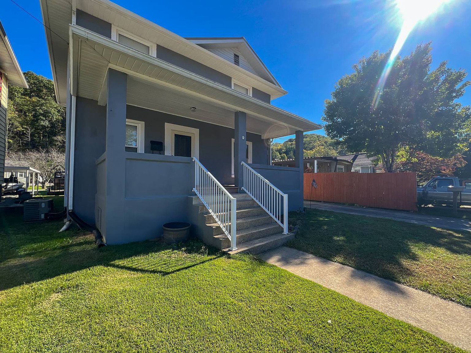 106 Lee St Gassaway, WV 26624 - Thumbnail 4