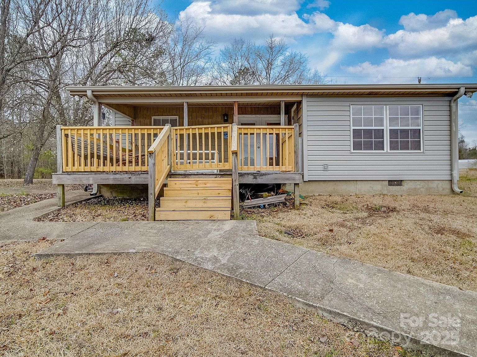 2460 Cottage Ln Liberty Hill, SC 29074 - Thumbnail 4