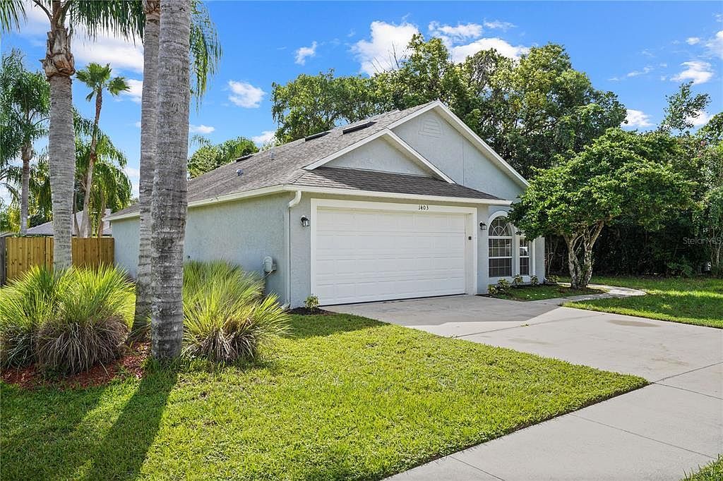 1403 Island Cove Dr Deland, FL 32724 - Thumbnail 4