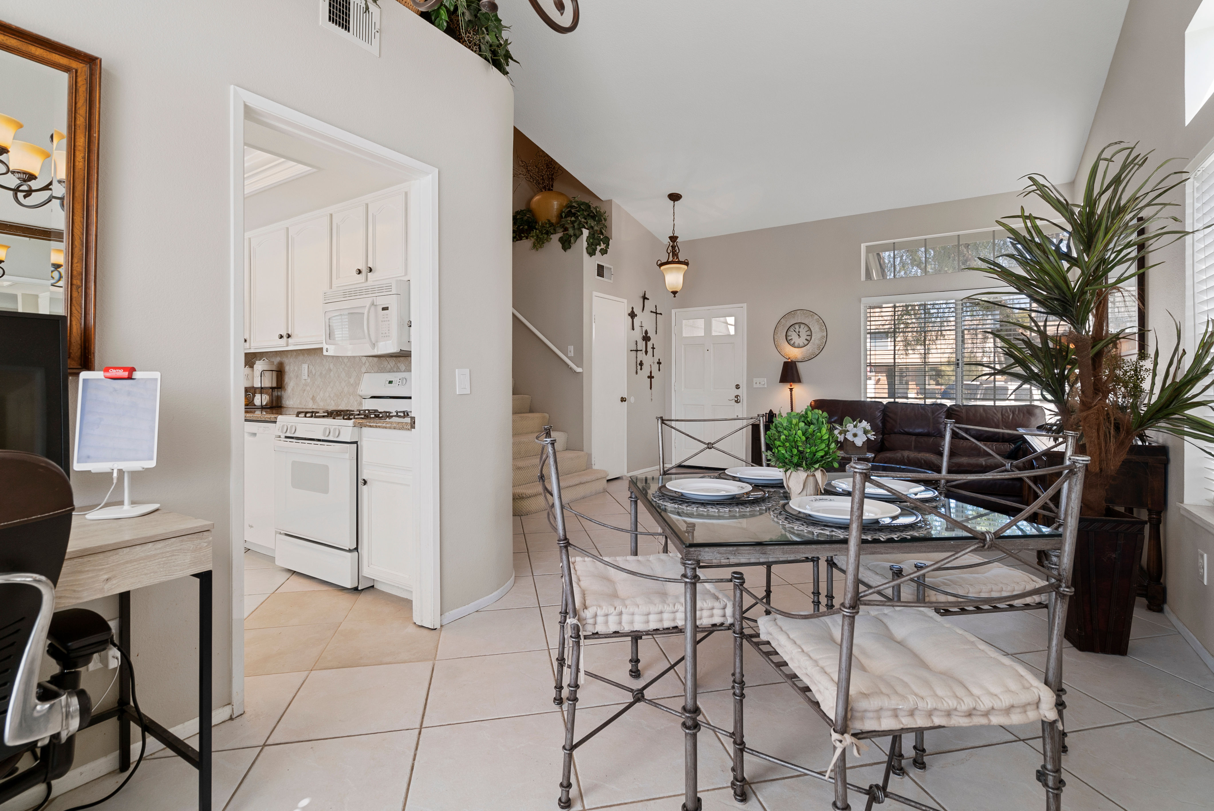 23804 Lanesboro Place, Santa Clarita, CA, USA, 91354 - Thumbnail 4