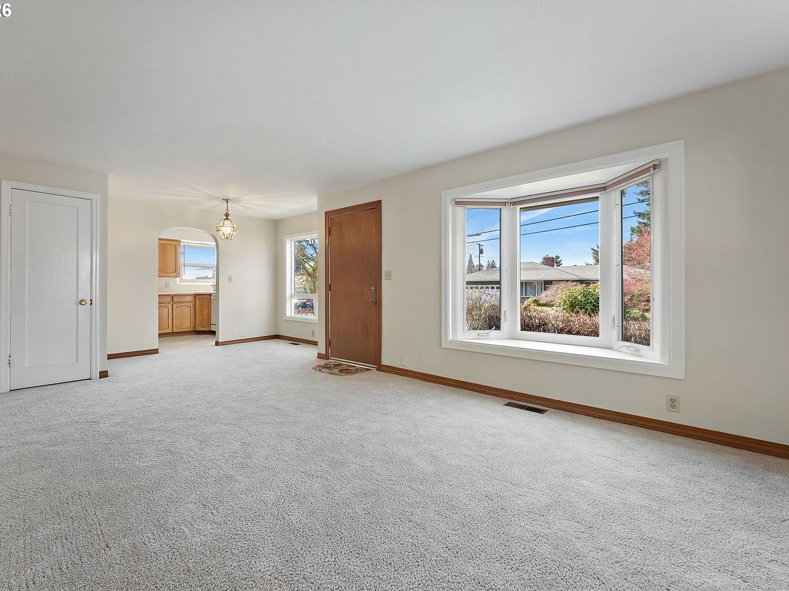 710 NE 110th Ave Portland, OR 97220 - Thumbnail 4