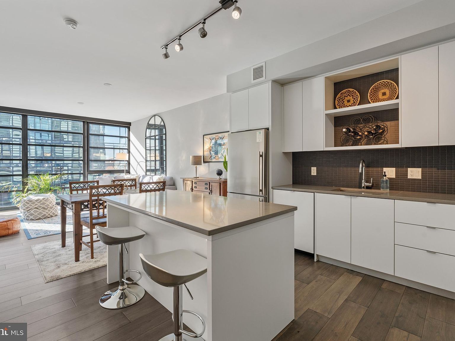 1300 4th St SE UNIT 703 Washington, DC 20003 - Thumbnail 4