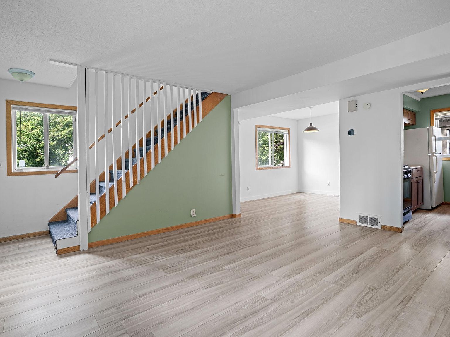 1040 13th Ave SE Minneapolis, MN 55414 - Thumbnail 4