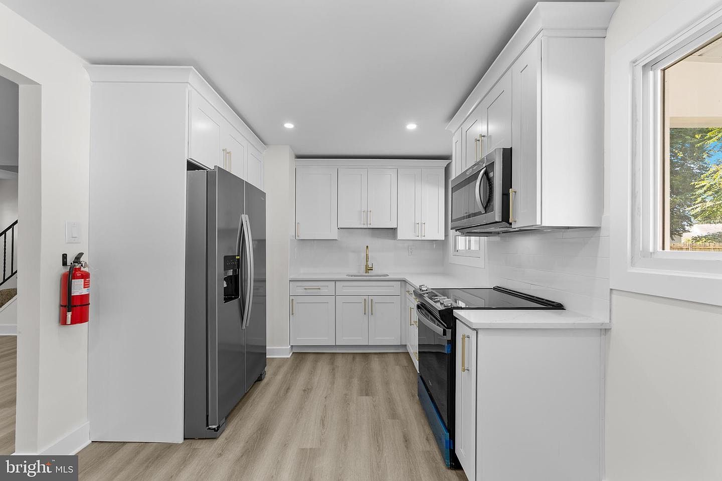 100 Colwick Dr Somers Point, NJ 08244 - Thumbnail 4