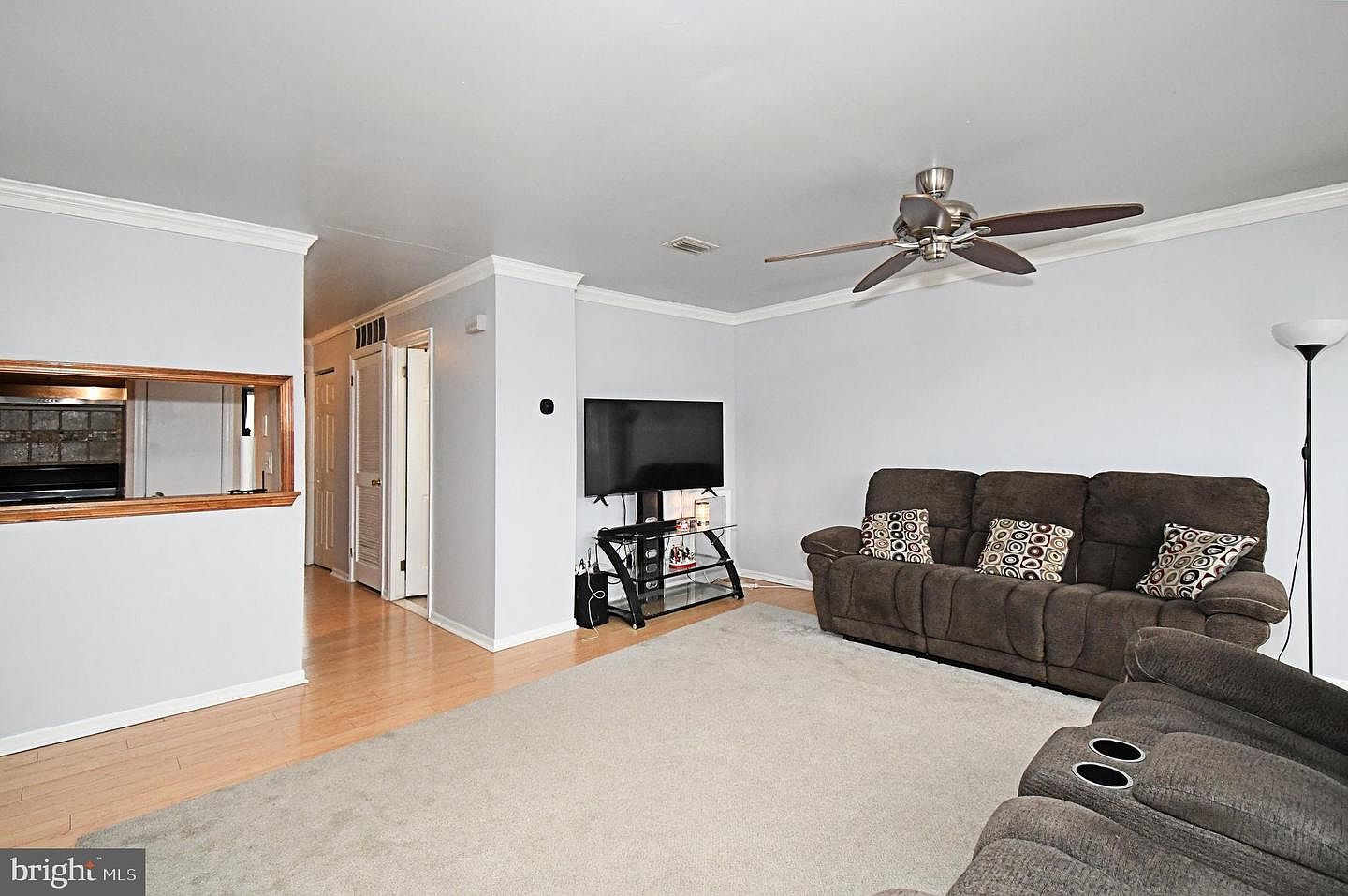 439 Wendover Dr Norristown, PA 19403 - Thumbnail 4