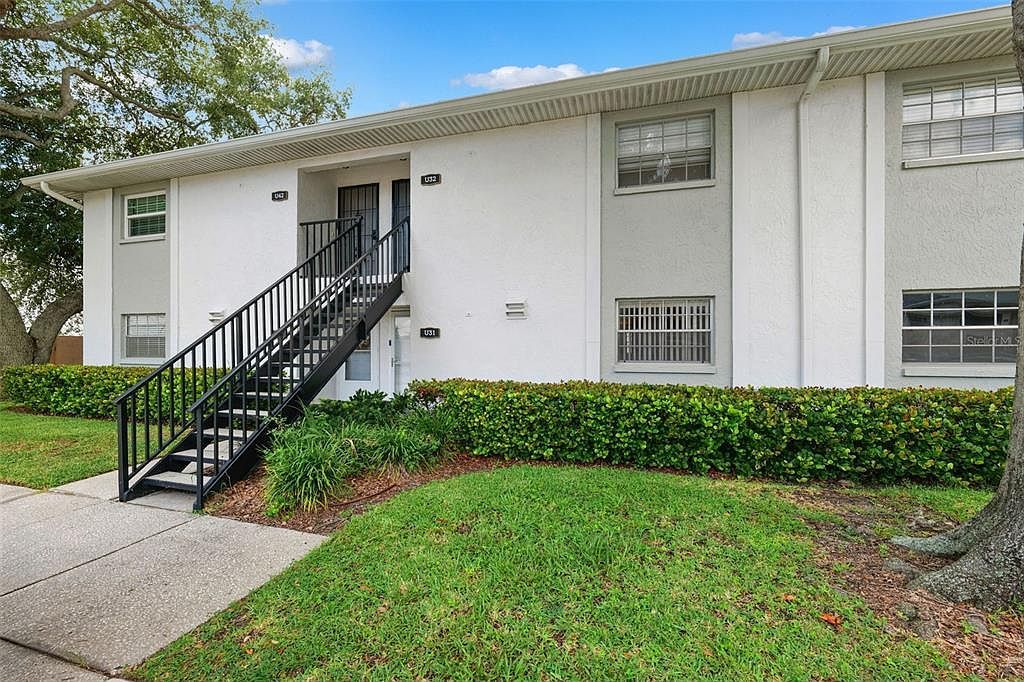 3808 N Oak Dr UNIT U31 Tampa, FL 33611 - Thumbnail 4