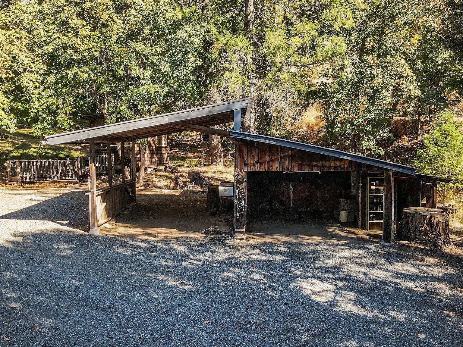 751 Mule Gulch Rd Douglas City, CA 96024 - Thumbnail 4