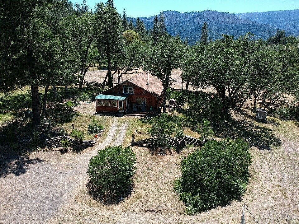 441 Creekside Ln Hyampom, CA 96046 - Thumbnail 4