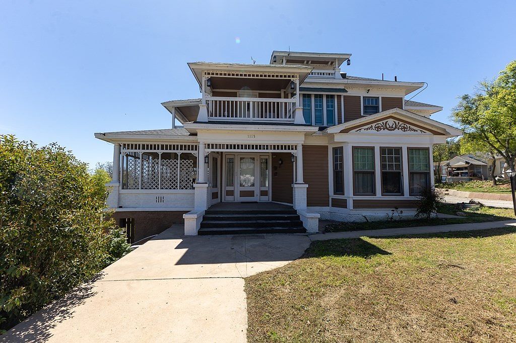 1115 Austin St Coleman, TX 76834 - Thumbnail 4