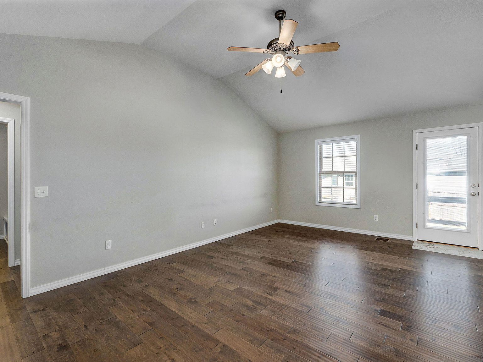 1180 N Cardinal Ave Republic, MO 65738 - Thumbnail 4