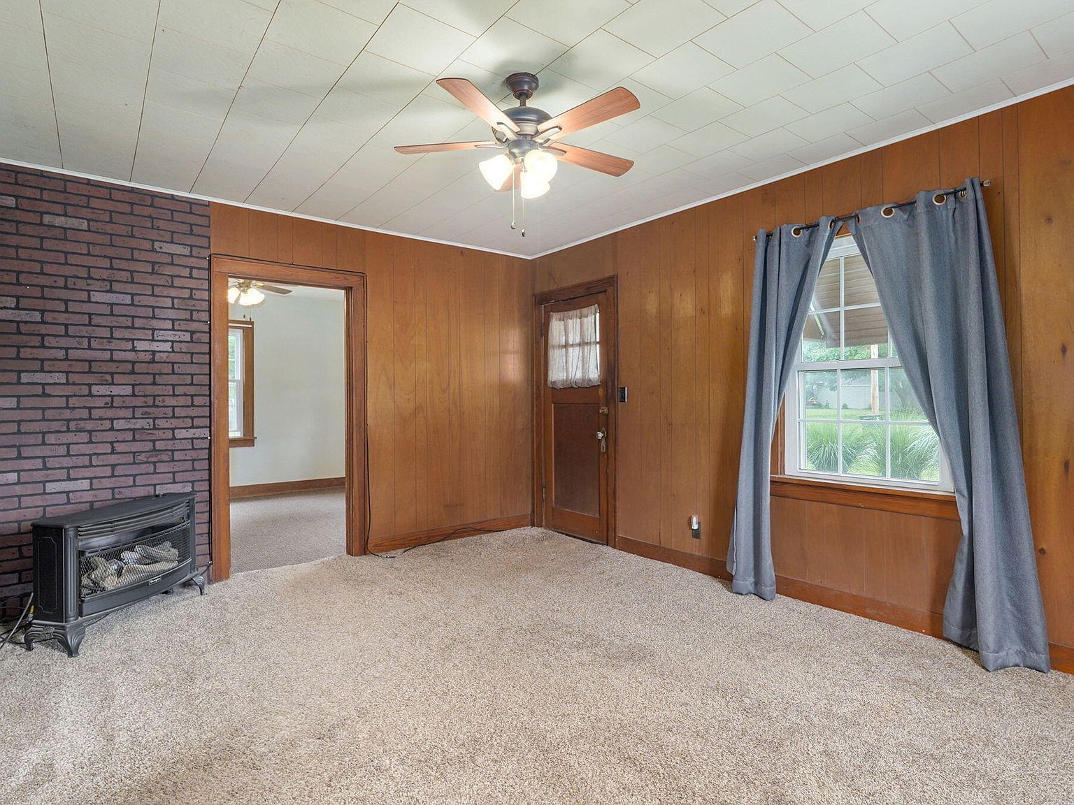 1214 S Market St Mount Vernon, MO 65712 - Thumbnail 4