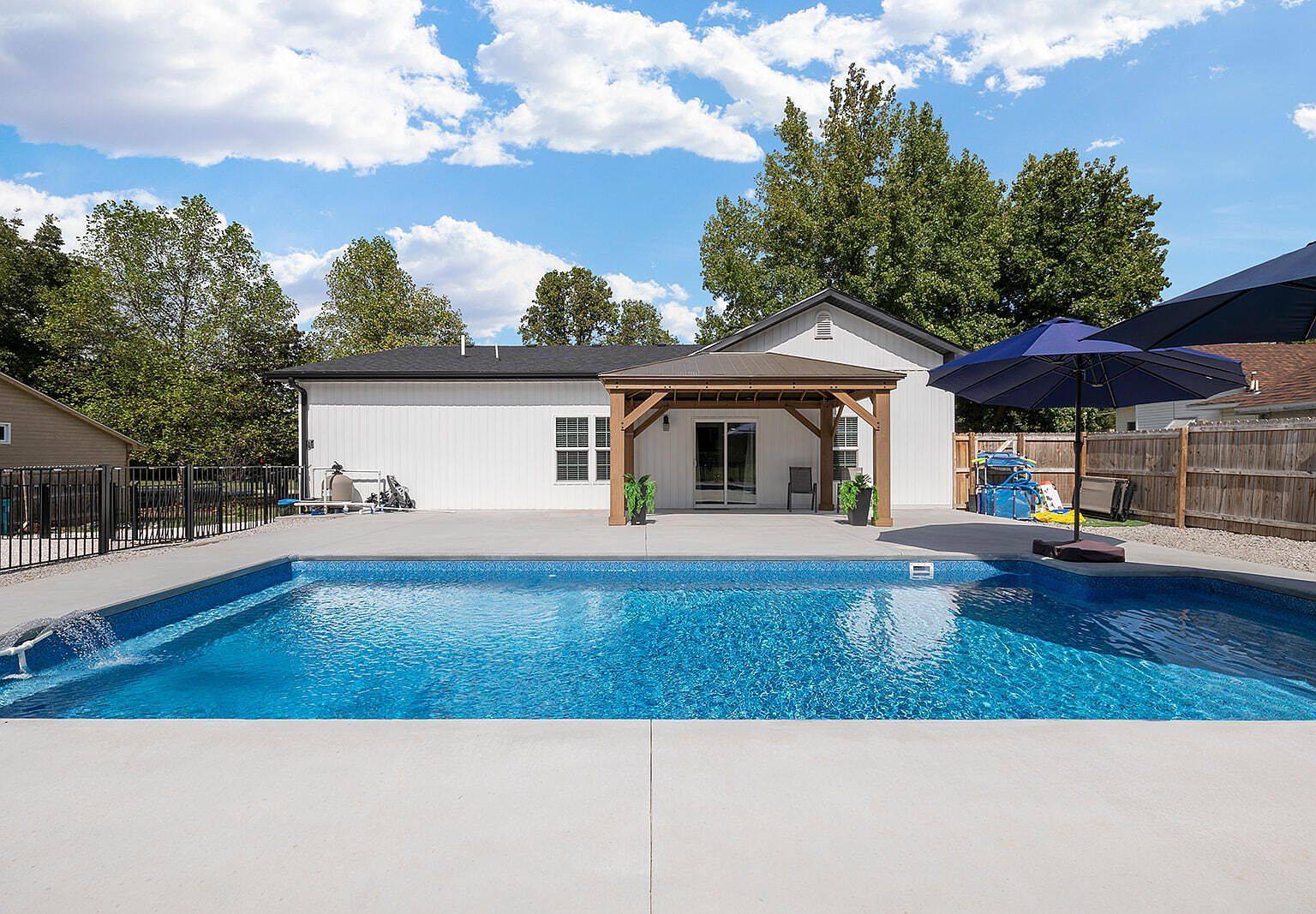 2488 W Farm Road 112 Springfield, MO 65803 - Thumbnail 4