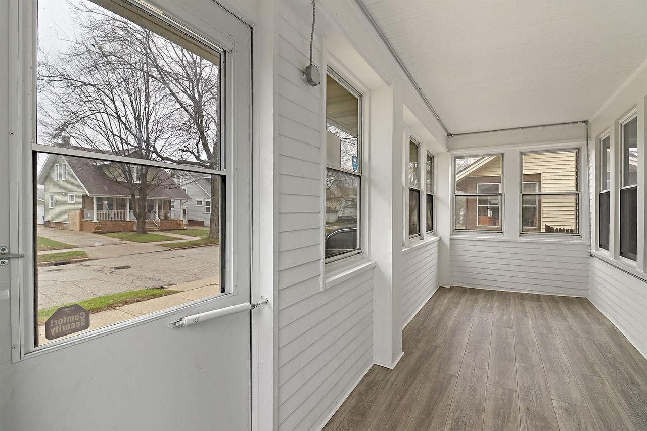 1501 73rd St Kenosha, WI 53143 - Thumbnail 4