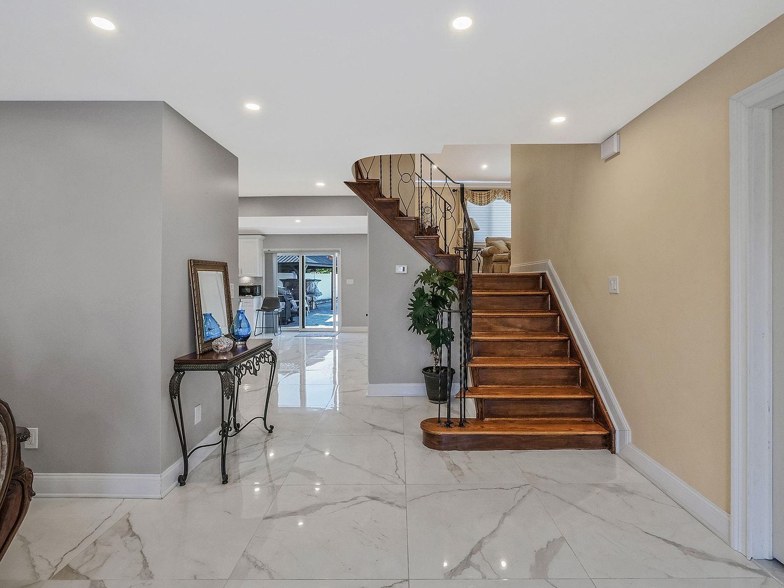 3012 Mandalay Beach Rd Wantagh, NY 11793 - Thumbnail 4