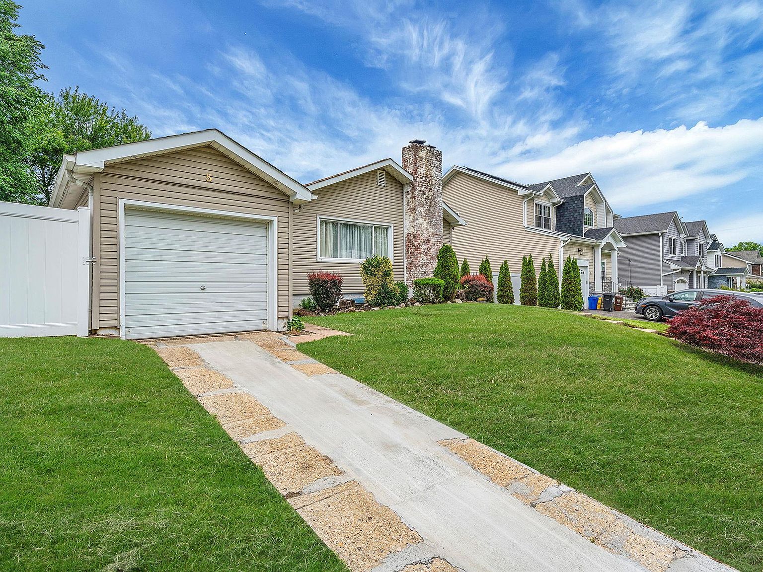 5 Willets Dr Syosset, NY 11791 - Thumbnail 4