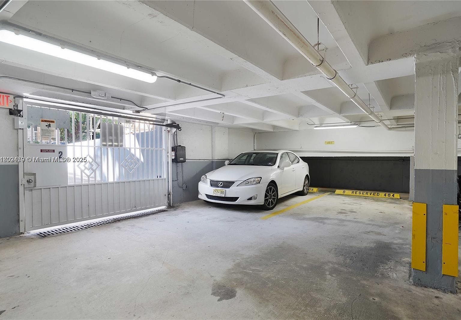 245 18th St APT 305 Miami Beach, FL 33139 - Thumbnail 4