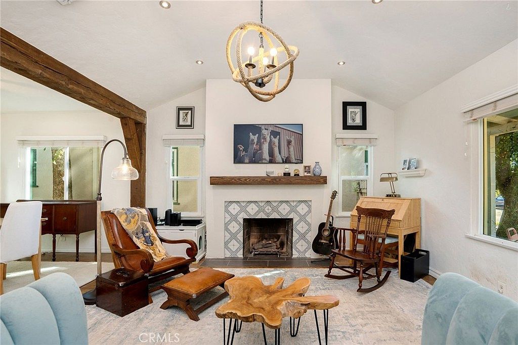 11519 Albers St North Hollywood, CA 91601 - Thumbnail 4