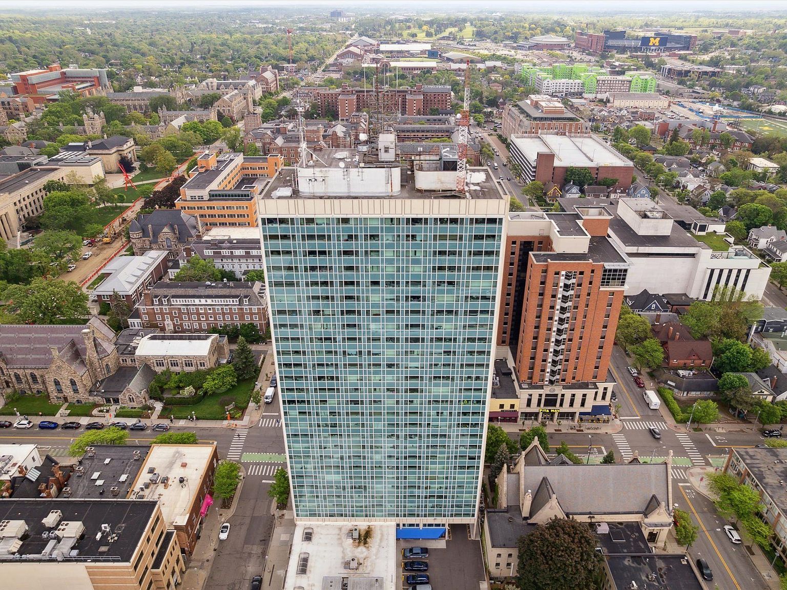 555 E William St APT 14A Ann Arbor, MI 48104 - Thumbnail 4