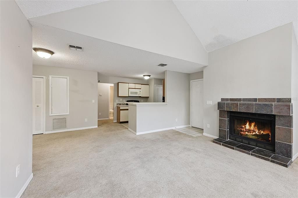 610 Colorado Pl APT 49 Altamonte Springs, FL 32714 - Thumbnail 4