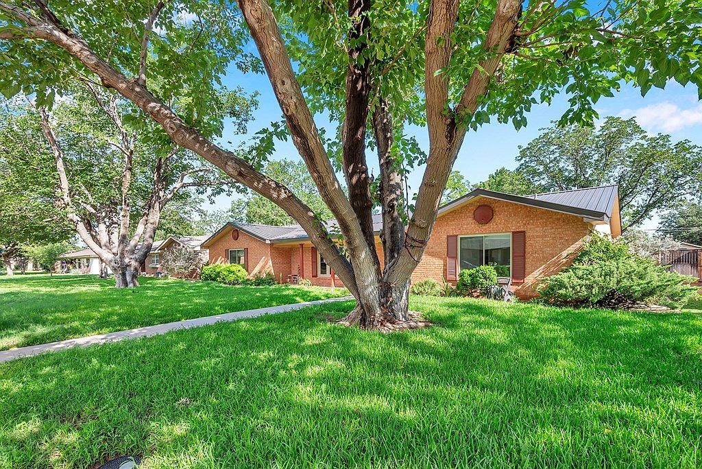 2806 Auburn Dr Midland, TX 79705 - Thumbnail 4