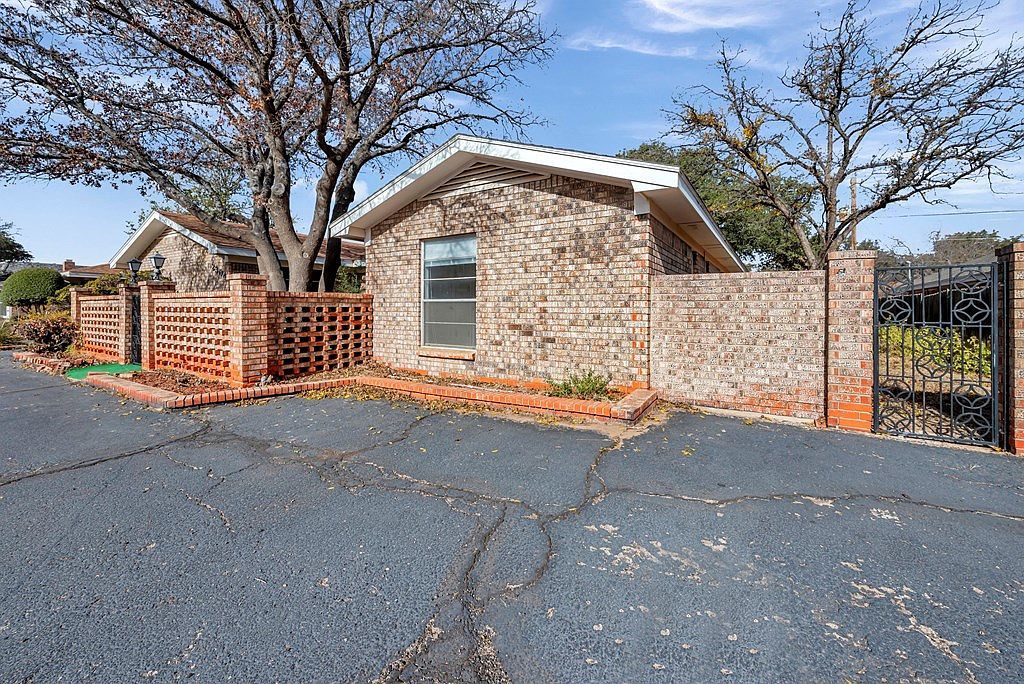 2304 Stutz Pl Midland, TX 79705 - Thumbnail 4