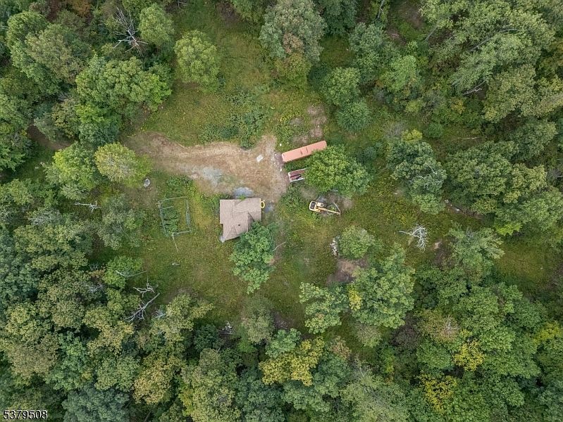 601 Fox Farm Rd Asbury, NJ 08802 - Thumbnail 4