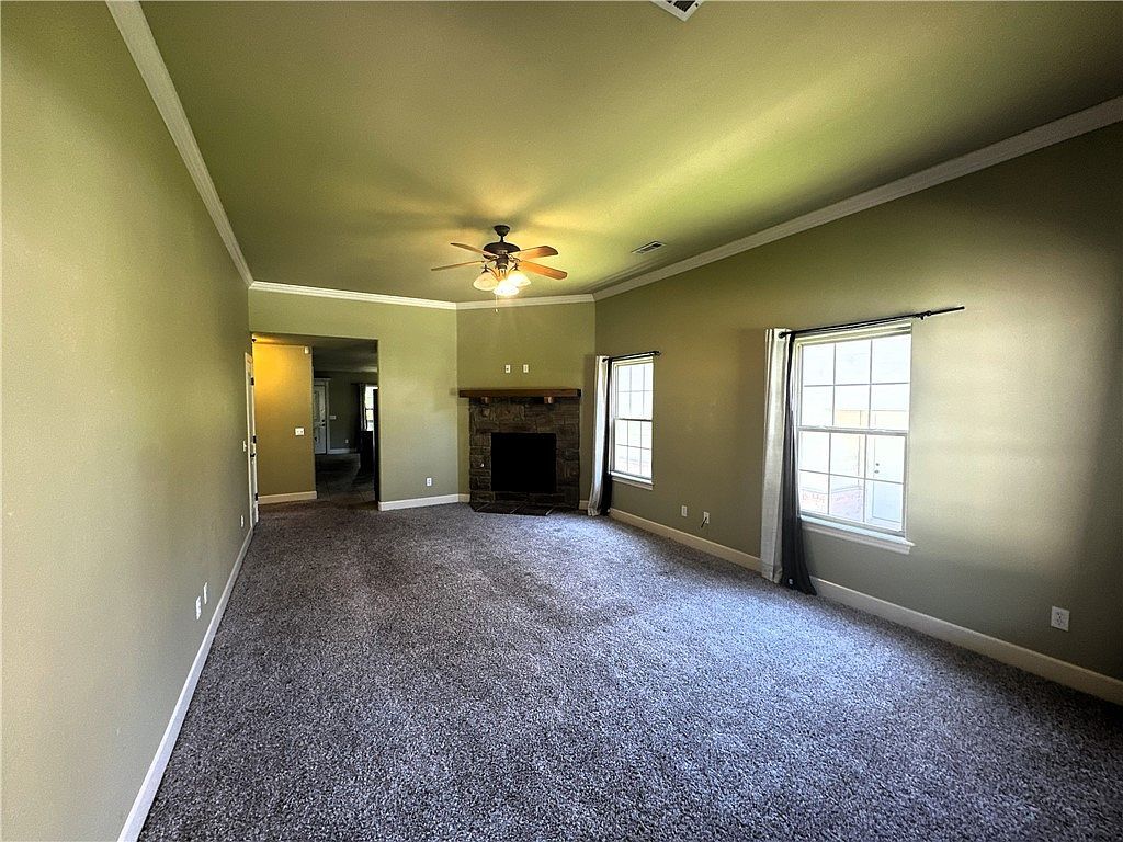 2944 Old Farmington Rd Fayetteville, AR 72704 - Thumbnail 4