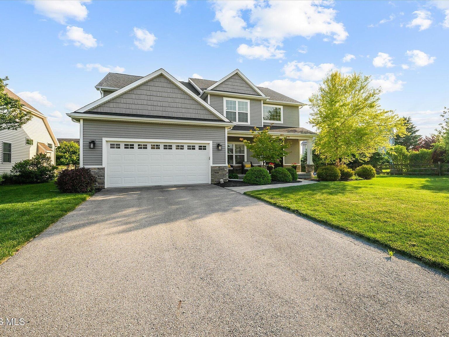 2348 Sunflower Ct Perrysburg, OH 43551 - Thumbnail 4
