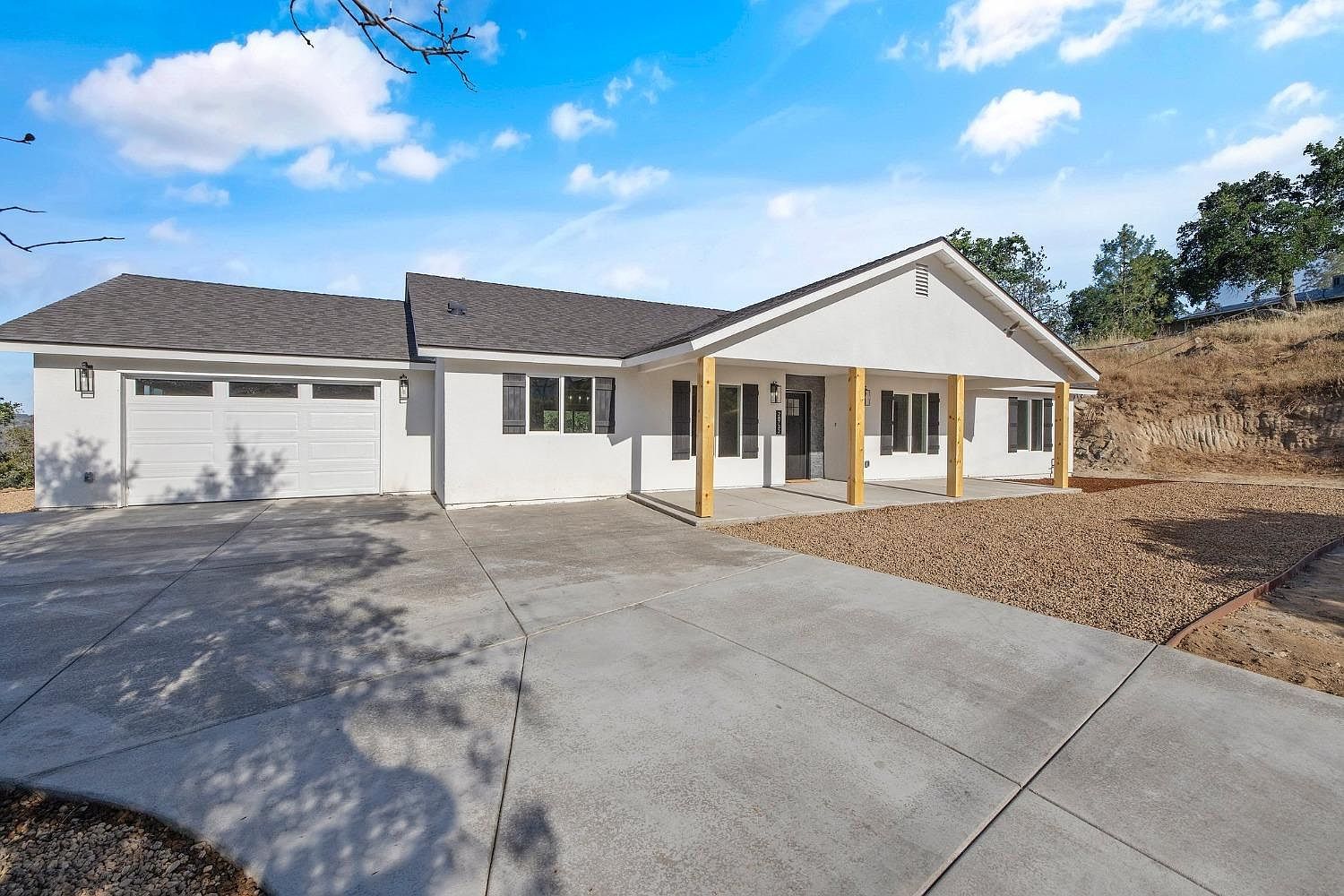 28732 Copper Creek Dr Coarsegold, CA 93614 - Thumbnail 4