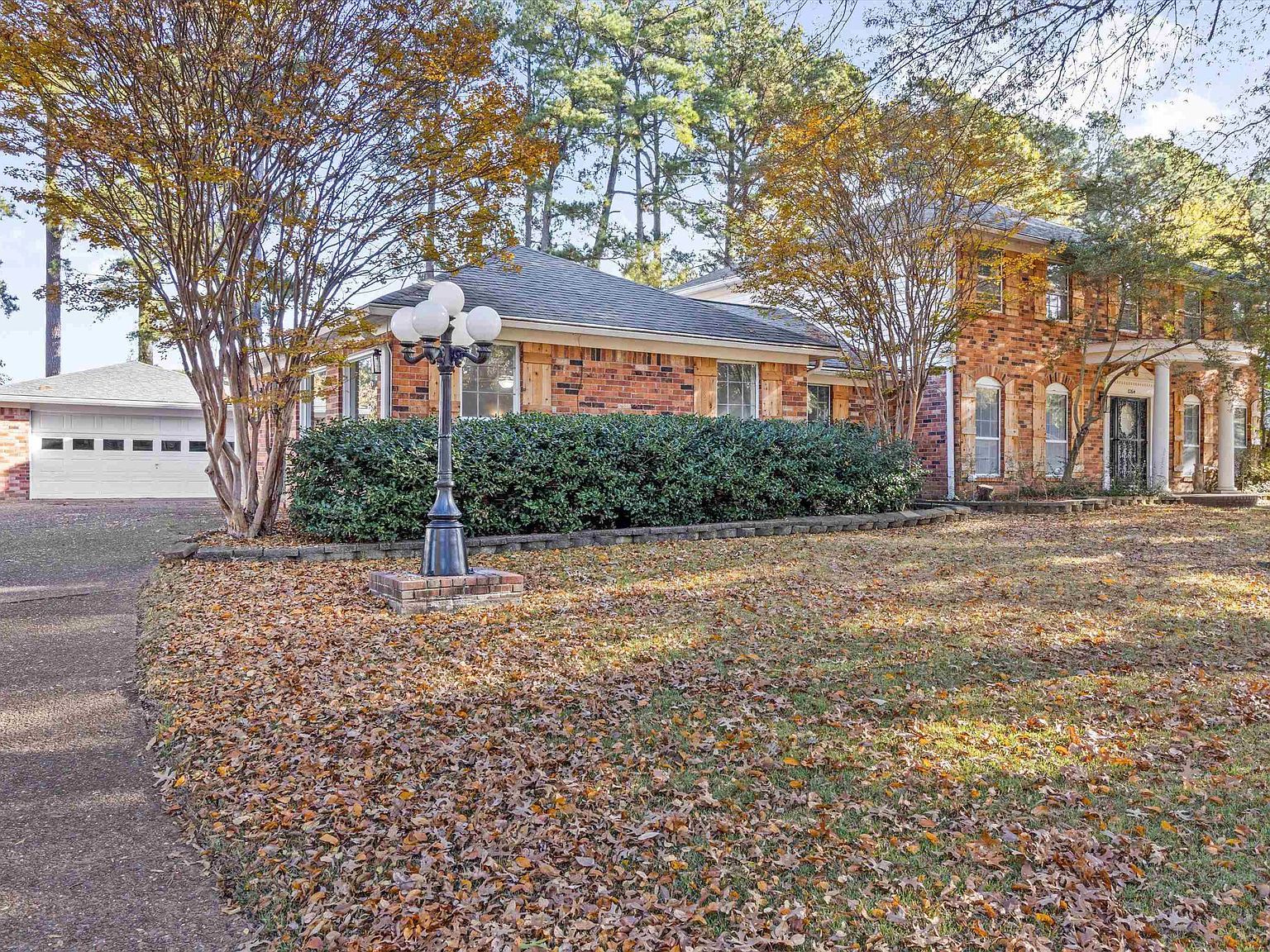 8264 Whispering Pines Cir Germantown, TN 38139 - Thumbnail 4