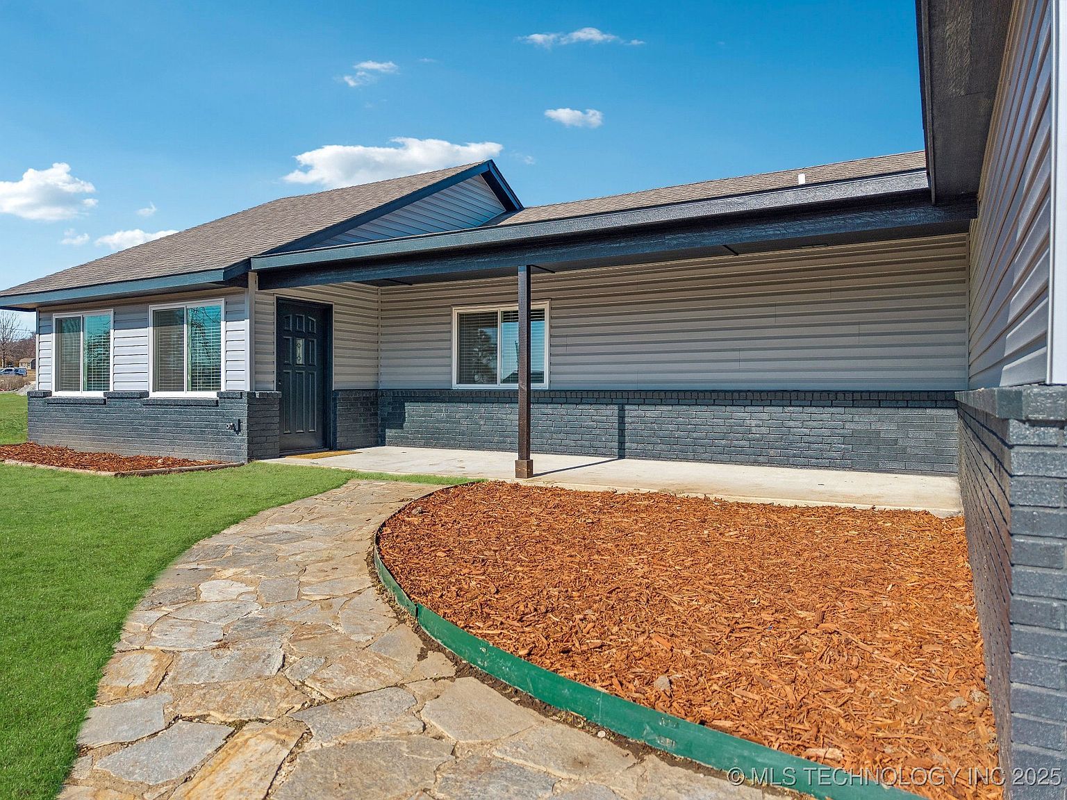 17065 Honeysuckle Ln Claremore, OK 74019 - Thumbnail 4