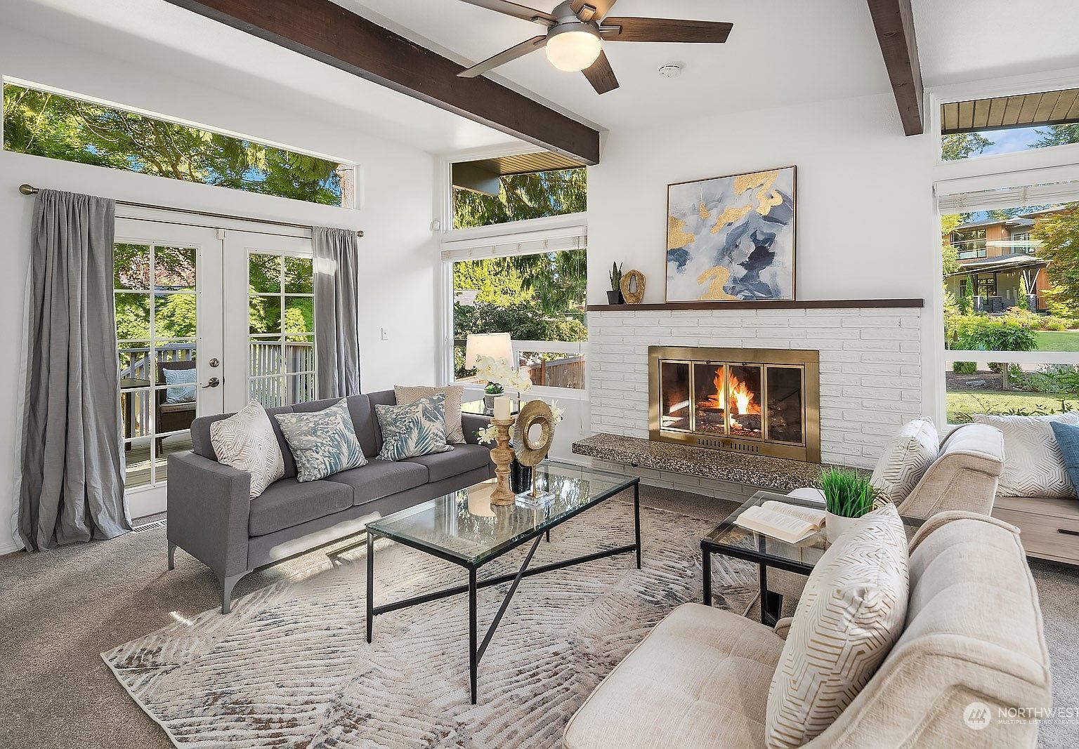 13012 NE 73rd St Kirkland, WA 98033 - Thumbnail 4