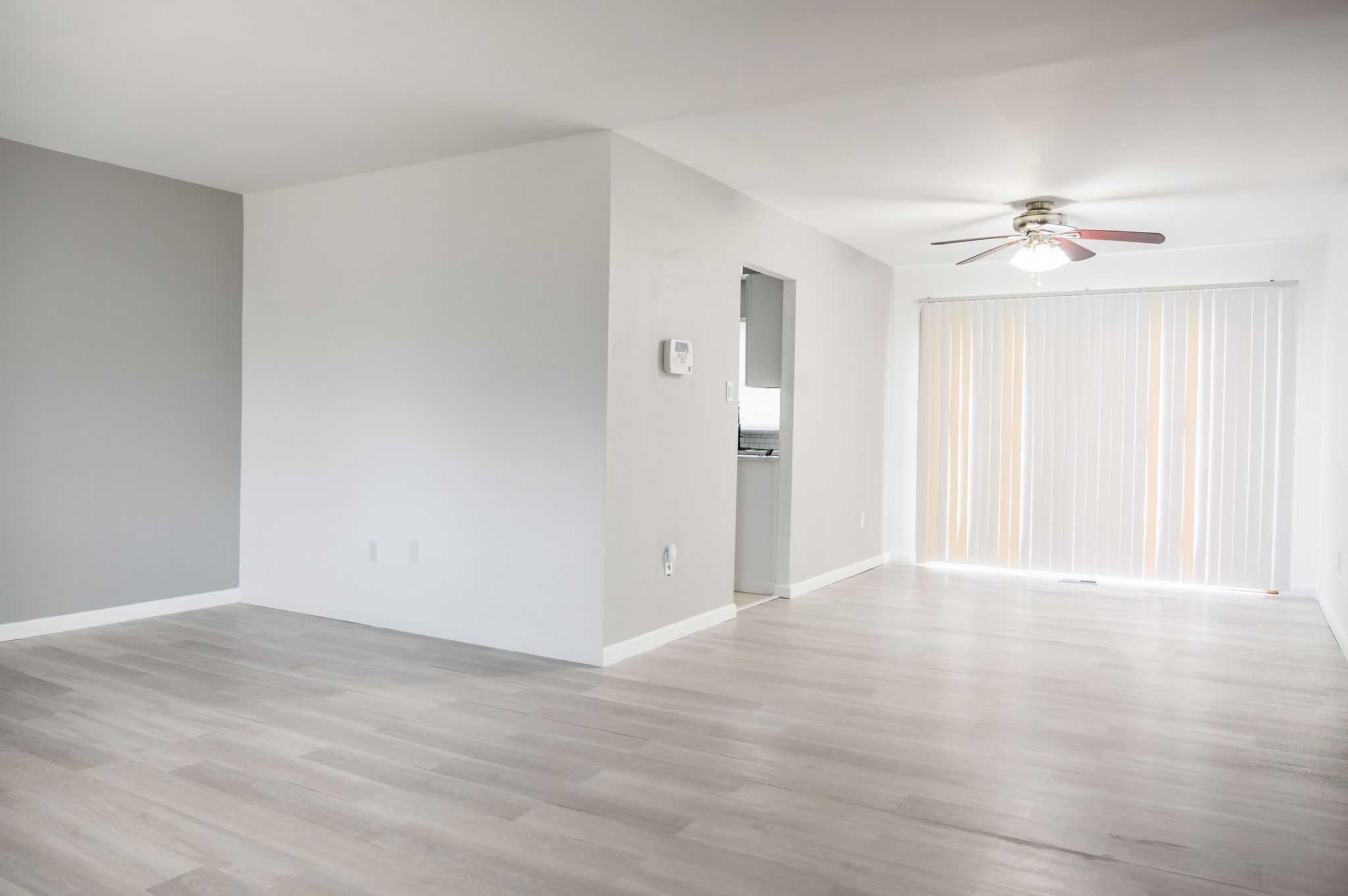 57 Grayson Circle, Willingboro, NJ, USA, 8046 - Thumbnail 4