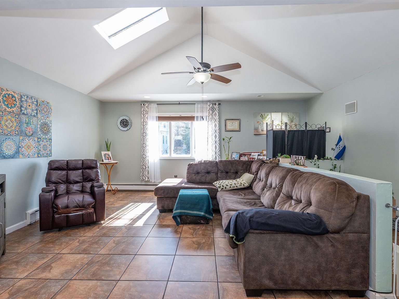 1608 86th St North Bergen, NJ 07047 - Thumbnail 4