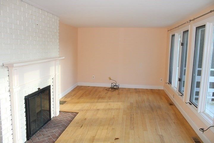 34-34R Summer St Rockport, MA 01966 - Thumbnail 4