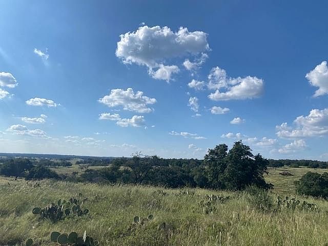 74 Tablerock Dr Kerrville, TX 78028 - Thumbnail 4