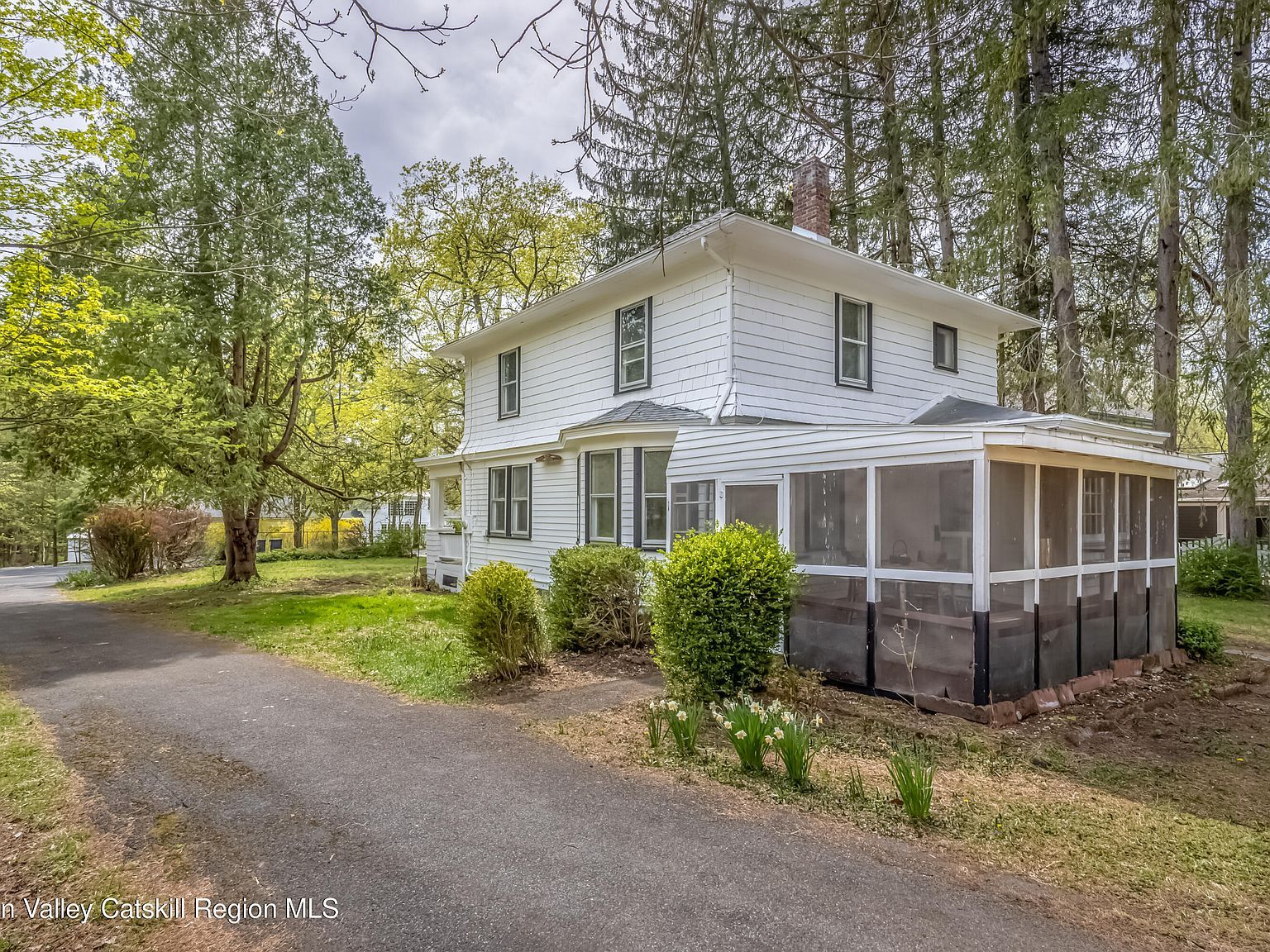 40 Lower Byrdcliffe Rd Woodstock, NY 12498 - Thumbnail 4