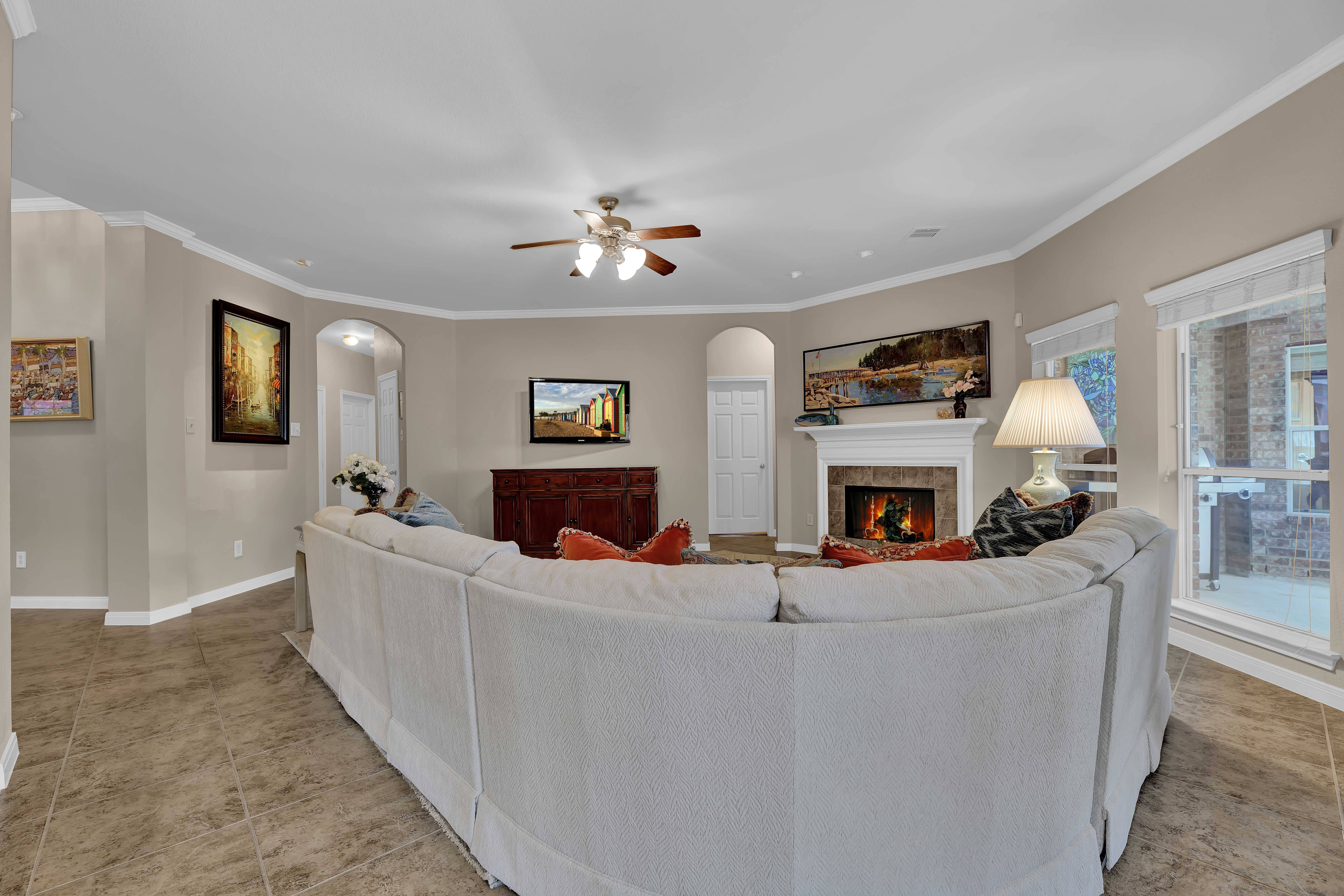 13610 Popes Creek Lane, Houston, TX, USA, 77044 - Thumbnail 4