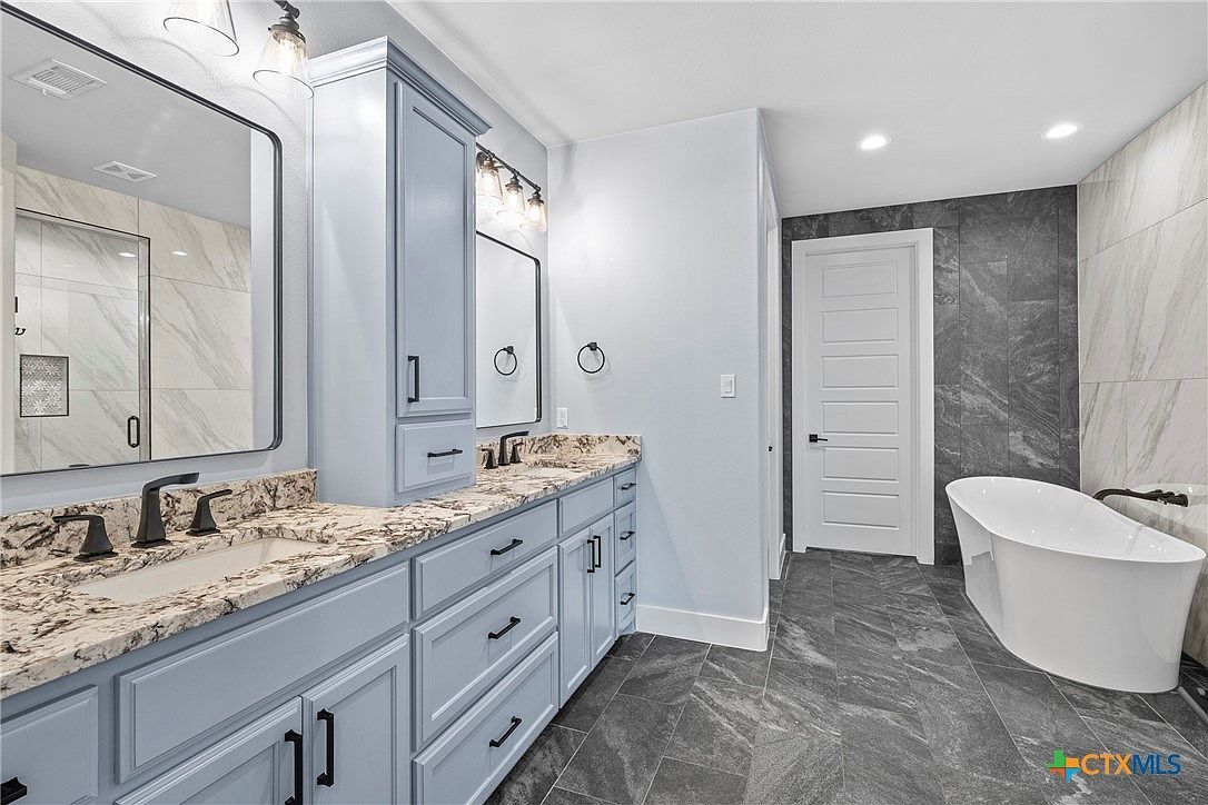 1606 Altavista Loop Temple, TX 76502 - Thumbnail 4